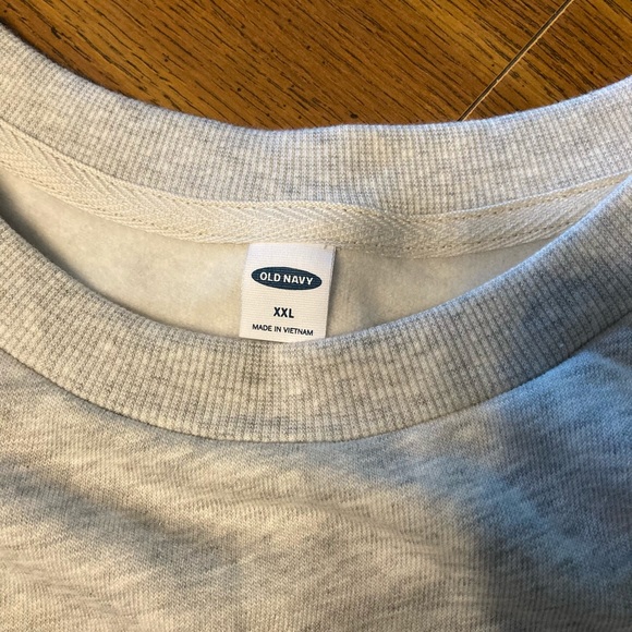 Old Navy Women’s Sweatshirt - Picture 6 of 7